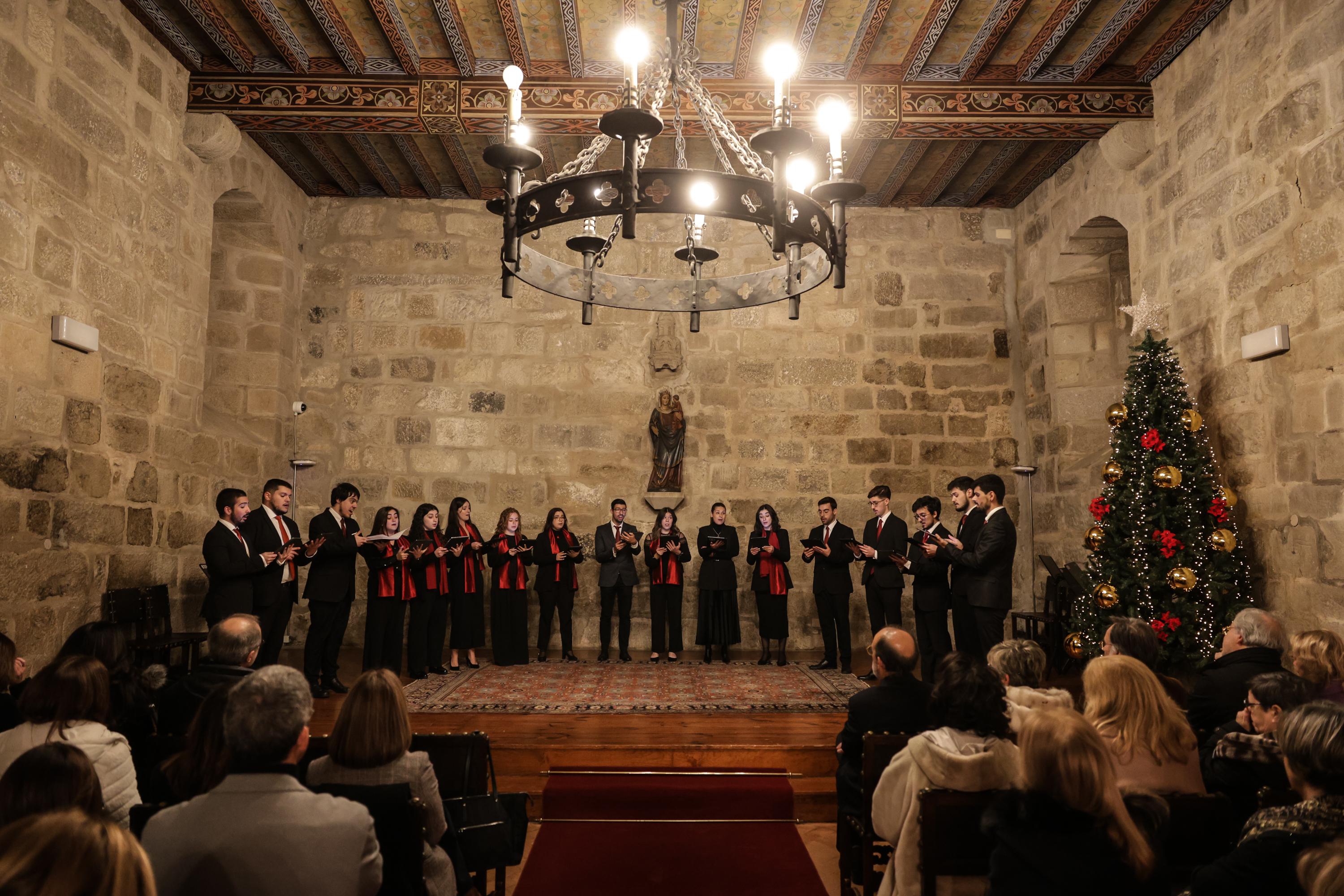 Thumbnail da galeria Concerto e Lanche de Natal